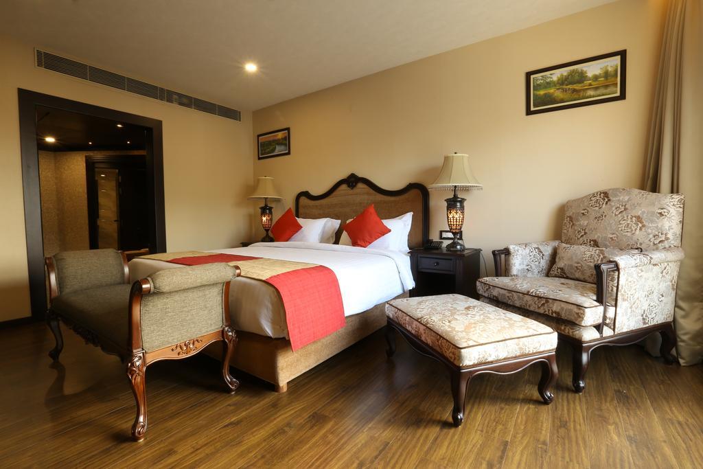 Hotel Atithi Guwahati Eksteriør billede