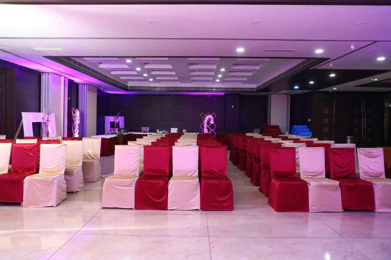 Hotel Atithi Guwahati Eksteriør billede