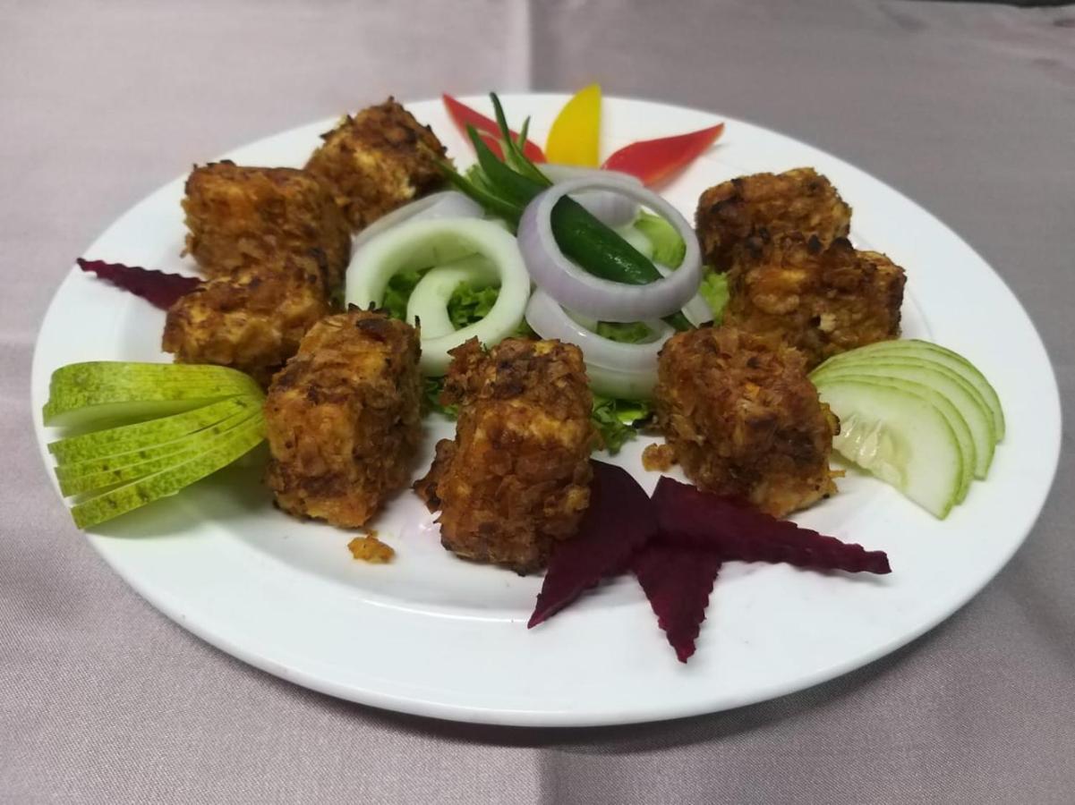 Hotel Atithi Guwahati Eksteriør billede